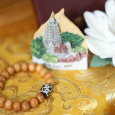 Vòng Tay Chiên Đàn Nâu Dzi Thơm Lừng