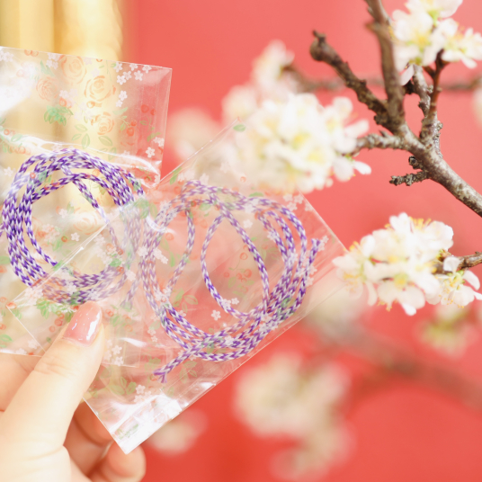 Chỉ Tím May Mắn Do Rinpoche Trì Chú